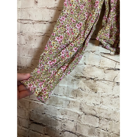 H&M Crop Top Women Medium Ditsy Micro Floral Milk Maid Babydoll Ruffles Romantic - Picture 3 of 13